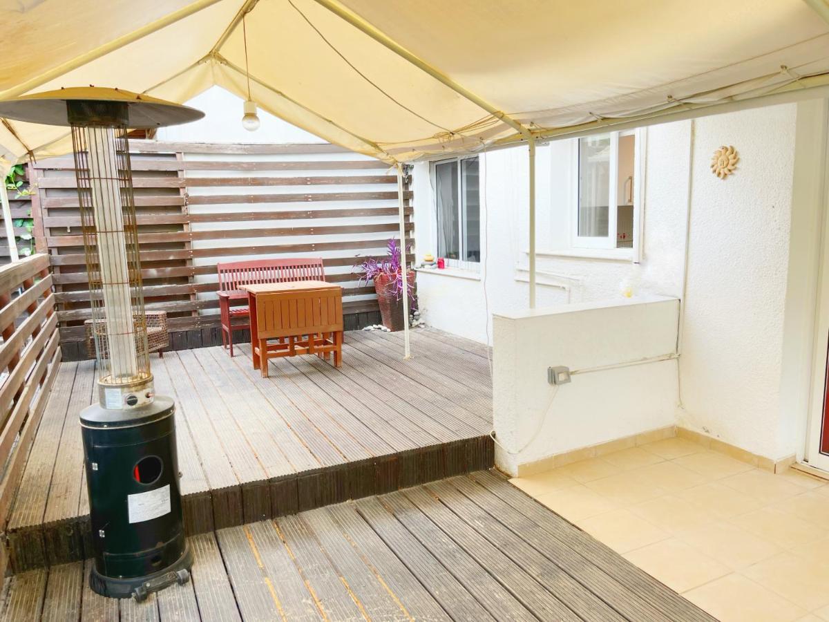 Central 2 Bedroom Apt Terrace And Pool Ayia Napa Exterior foto