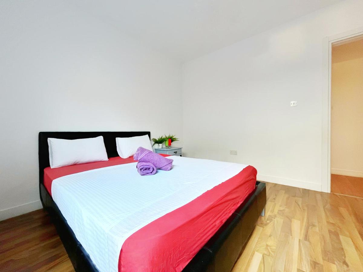 Central 2 Bedroom Apt Terrace And Pool Ayia Napa Exterior foto